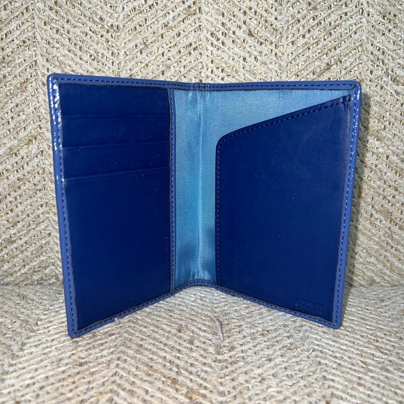 🌈Coach Madras Fabric Passport Cover/Cade🌈 - Picture 3 of 8